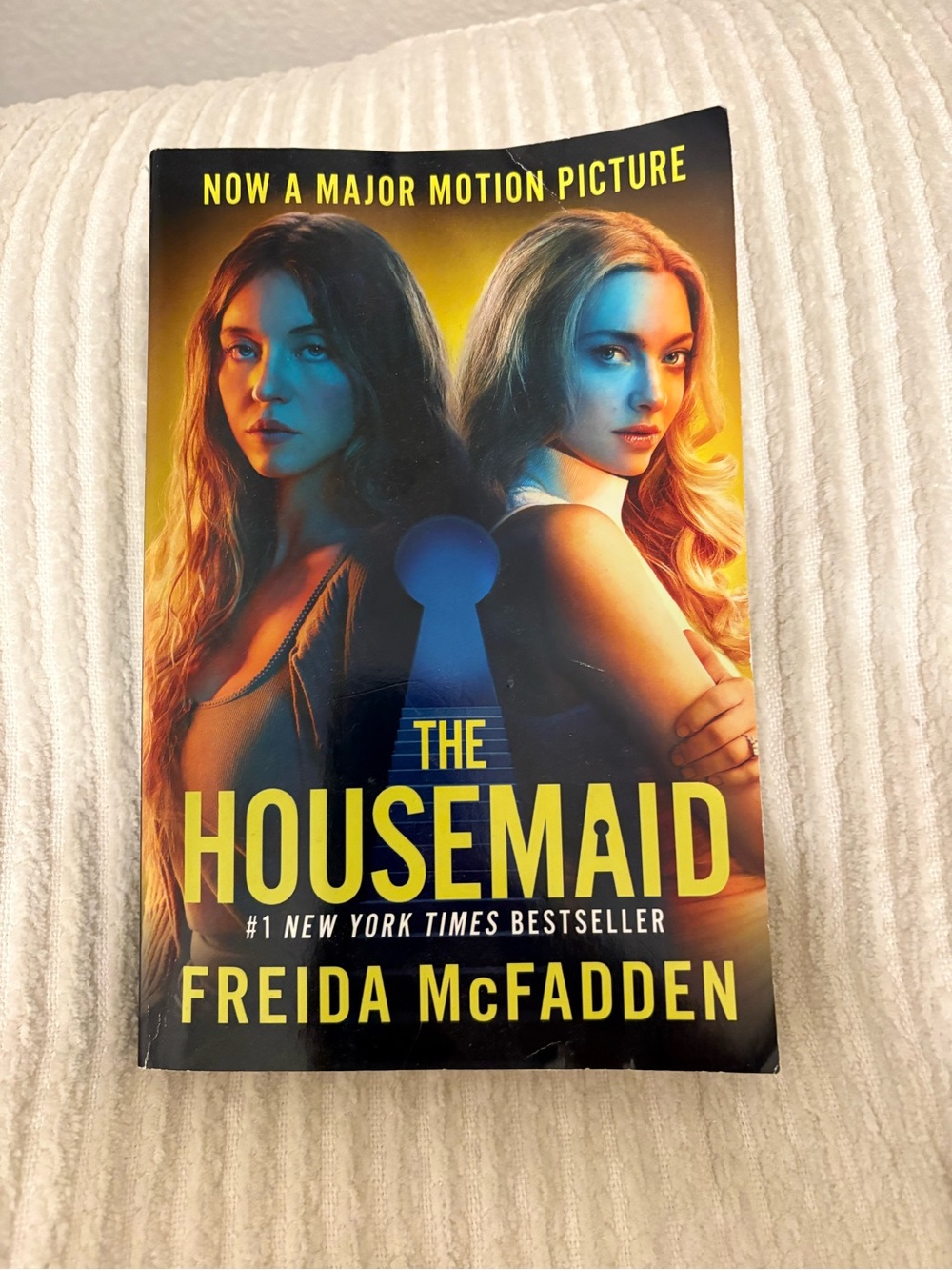 The Housemaid Paperback — Freida McFadden